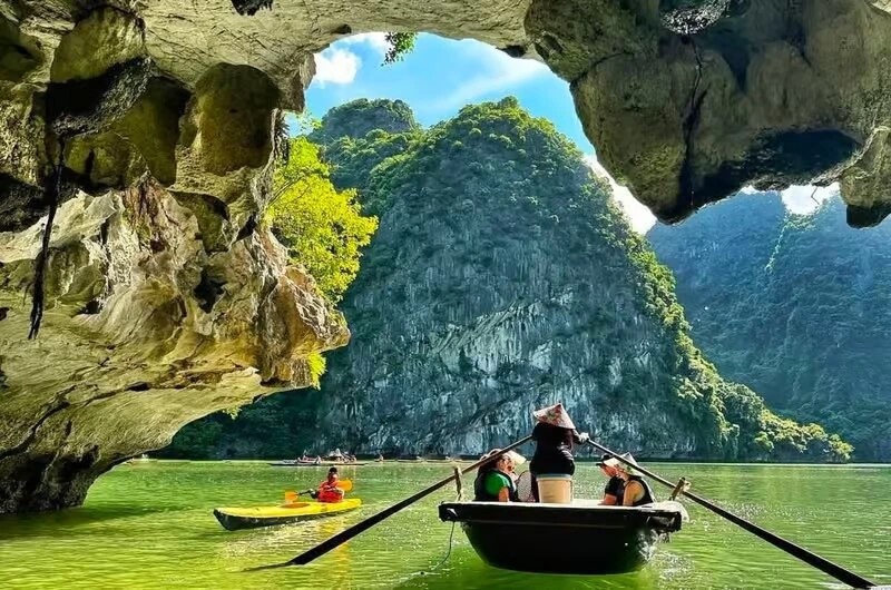 Ha Long Bay, Vietnam