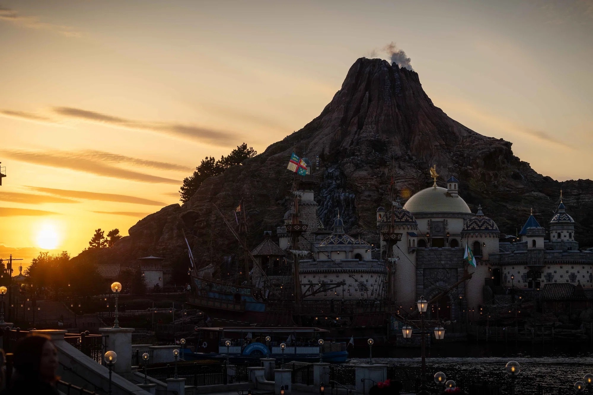 Tokyo DisneySea at sunset